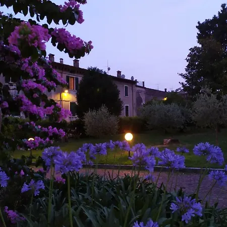Hostal Delle Cartiere