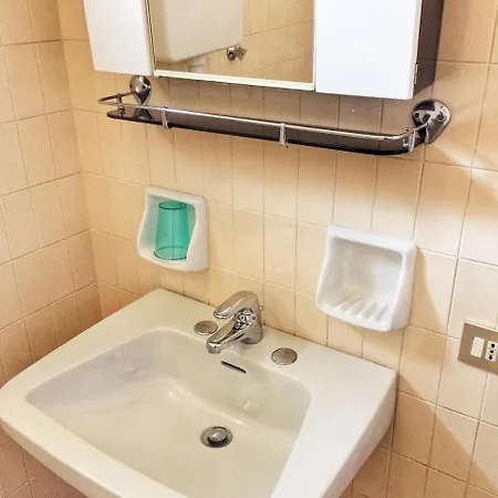 Delle Cartiere Hostel *