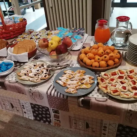 Vandrarhem Delle Cartiere Toscolano Maderno
